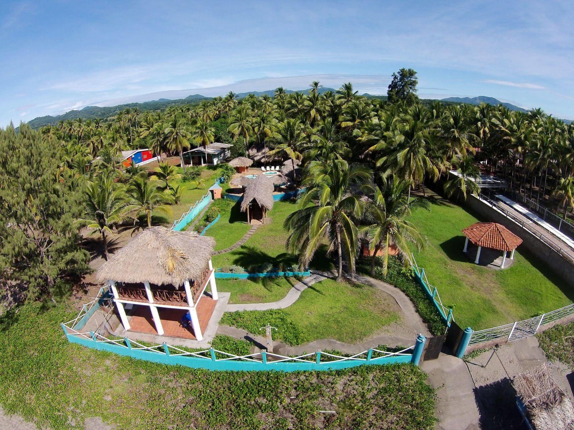 Отель Azul Surf Club Эль-Куко Экстерьер фото