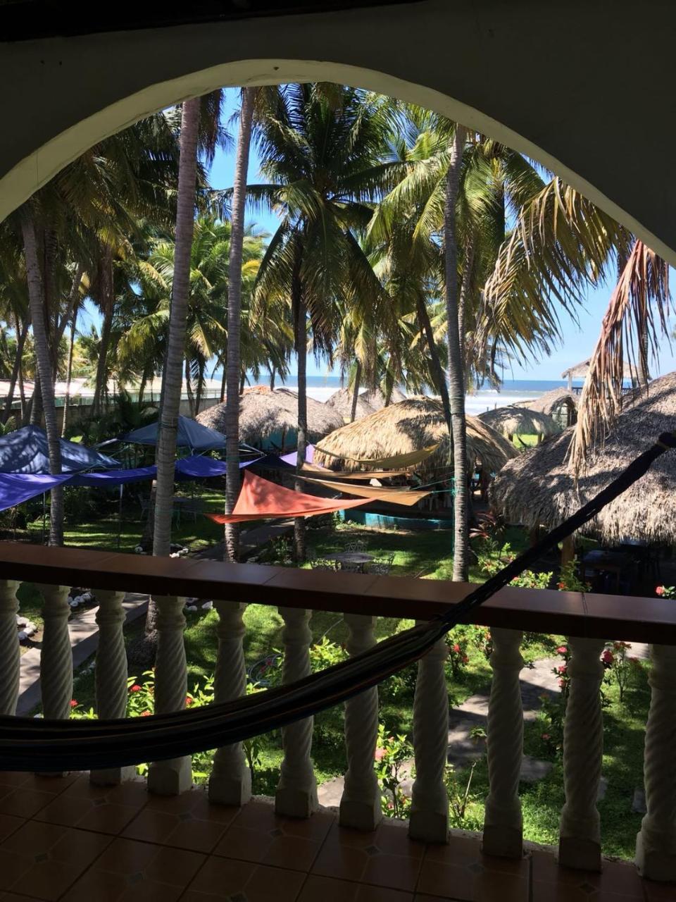 Отель Azul Surf Club Эль-Куко Экстерьер фото